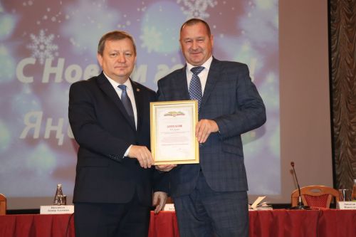В Нурлате расширенная планерка завершилась награждением