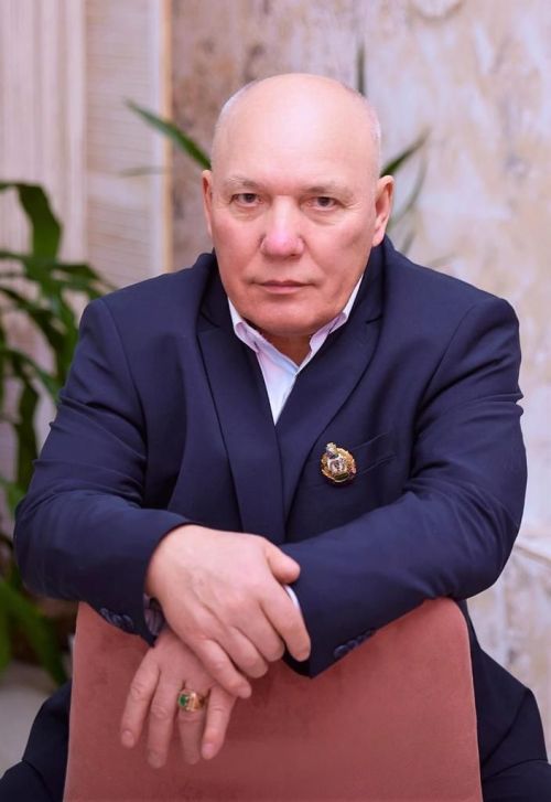 Уроженец села Егоркино меценат Геннадий Терентьев всю жизнь занимается спортом и тренирует других
