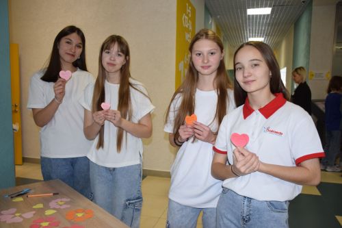 В День добровольца юные нурлатцы встретились с представителями волонтерских движений
