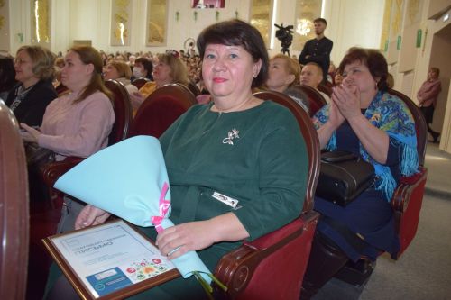 Коллективы, оформившие 100-процентную подписку на газету «Дуслык» («Дружба», «Туслах»), наградили на торжественном мероприятии