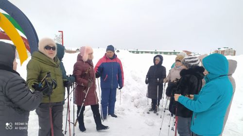 В Нурлате участники Центра долголетия и здоровья ведут активный образ жизни