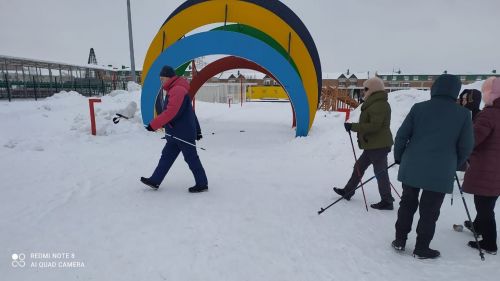 В Нурлате участники Центра долголетия и здоровья ведут активный образ жизни