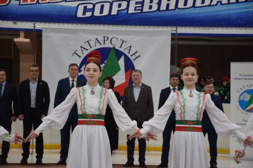 Нурлатская команда «Ледок» стала серебряным призером в финале республиканского этапа «Золотой шайбы»
