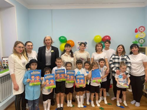 Нурлатские дошкольники изучают ПДД вместе с родителями