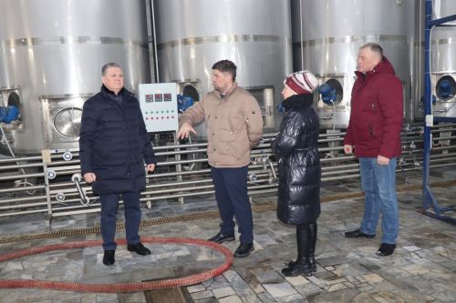 Алмаз Ахметшин посетил молокоперерабатывающий завод в Тюрнясеве