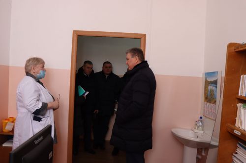 Алмаз Ахметшин с рабочим визитом посетил Альметьевскую врачебную амбулаторию Нурлатской ЦРБ