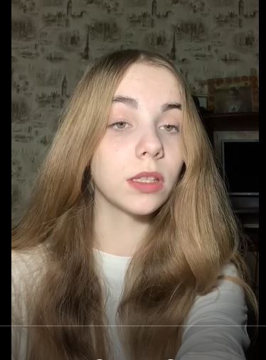 Следующая участница конкурса «Неповторимая мелодия» - Елизавета Зюзляева
