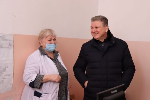 Алмаз Ахметшин с рабочим визитом посетил Альметьевскую врачебную амбулаторию Нурлатской ЦРБ