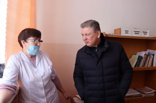 Алмаз Ахметшин с рабочим визитом посетил Альметьевскую врачебную амбулаторию Нурлатской ЦРБ