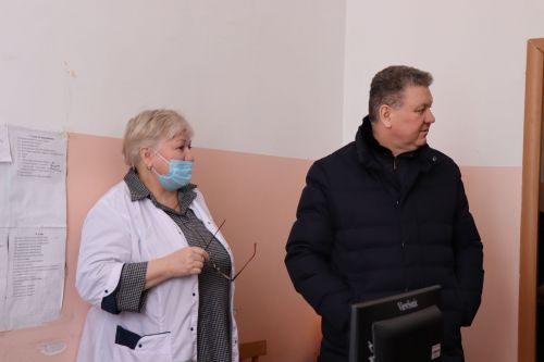 Алмаз Ахметшин с рабочим визитом посетил Альметьевскую врачебную амбулаторию Нурлатской ЦРБ