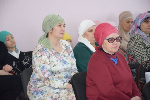 В Нурлате открылась выставка религиозных книг