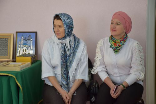 В Нурлате открылась выставка религиозных книг
