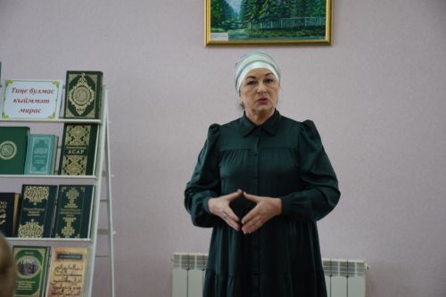 В Нурлате открылась выставка религиозных книг