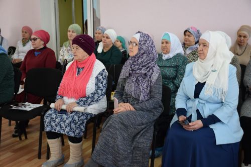 В Нурлате открылась выставка религиозных книг