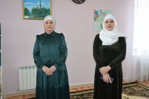 В Нурлате открылась выставка религиозных книг