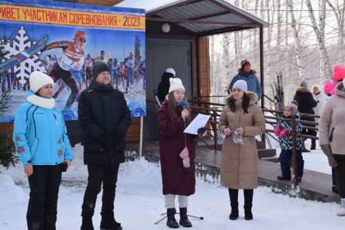 В Нурлате прошла лыжная спринтерская эстафета «Отцы и дети»