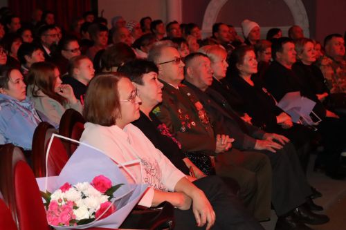 В Нурлате прошел праздничный концерт к Дню защитника Отечества