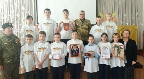 Фёдор Кульметьев рассказал школьникам о погибшем в зоне СВО сыне Андрее