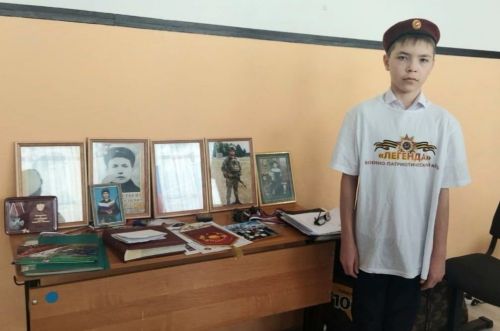 Фёдор Кульметьев рассказал школьникам о погибшем в зоне СВО сыне Андрее