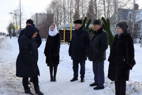 Алмаз Ахметшин ознакомился с зимним содержанием общественных пространств