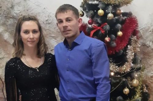 Следующими участниками конкурса ко Дню всех влюбленных становятся Дмитрий и Анастасия Гужевы