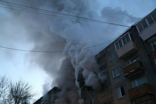 В Новосибирской пятиэтажке взорвался газ