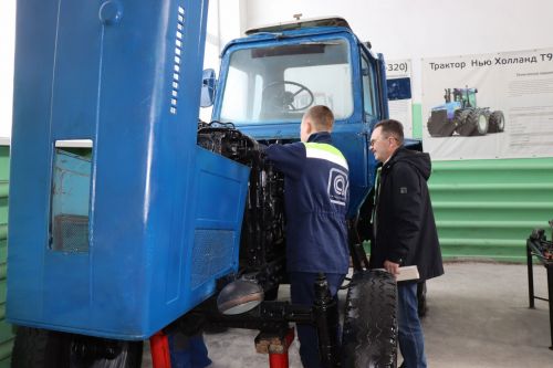 В аграрном техникуме прошла мини-ярмарка вакансий