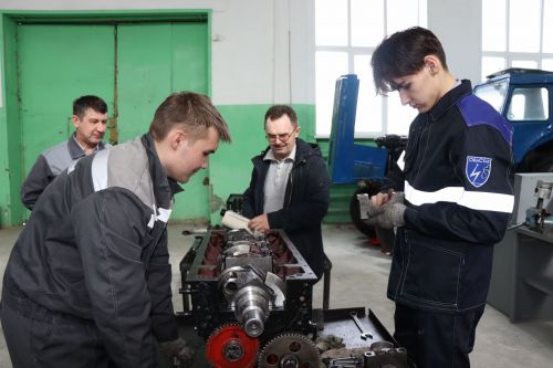 В аграрном техникуме прошла мини-ярмарка вакансий