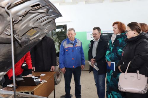 В аграрном техникуме прошла мини-ярмарка вакансий