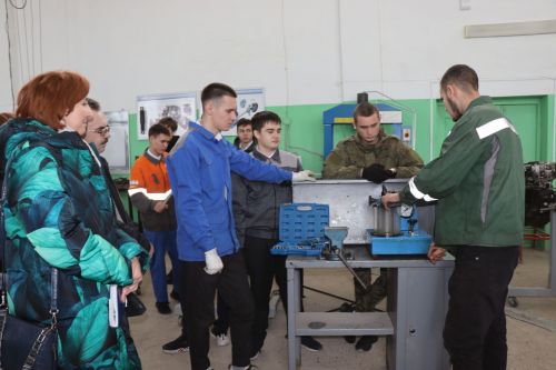 В аграрном техникуме прошла мини-ярмарка вакансий