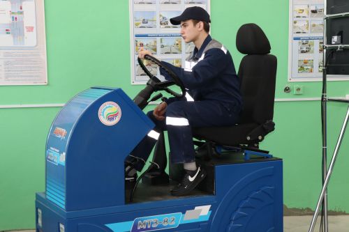 В аграрном техникуме прошла мини-ярмарка вакансий