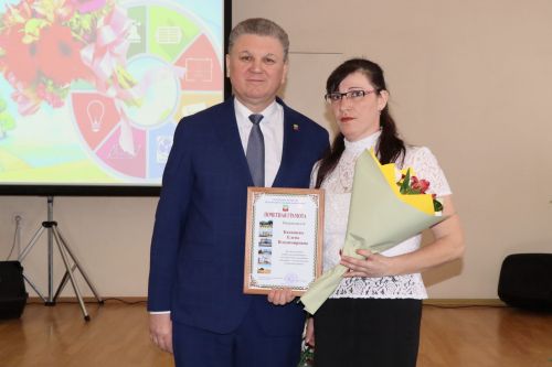 В Нурлате чествовали работников жилищно-коммунального хозяйства
