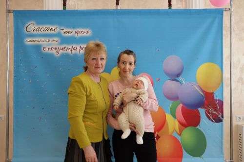 Для старшеклассников Нурлатской гимназии урок семьеведения прошел в городском ЗАГСе