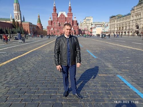 Нурлатского поэта наградили медалью в Москве