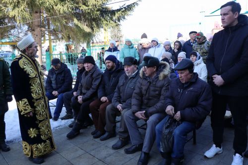 Нурлатцы попрощались с погибшим добровольцем СВО