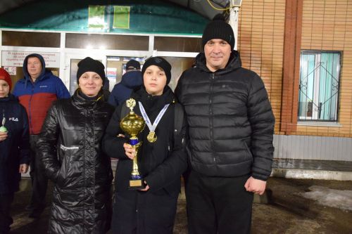 Чемпионов «Золотой шайбы» в Нурлате встретили фейерверком