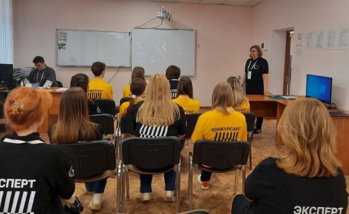 Нурлатская школьница и её учитель участвуют во Всероссийском Чемпионате по профмастерству