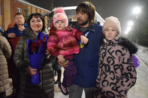 Чемпионов «Золотой шайбы» в Нурлате встретили фейерверком