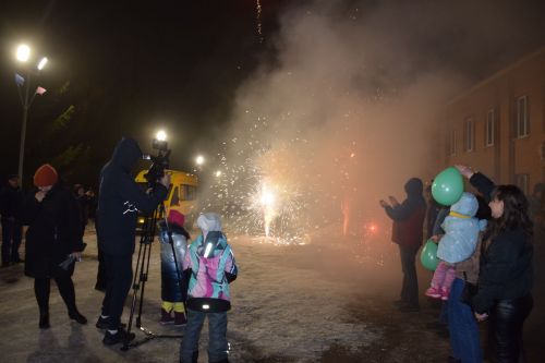 Чемпионов «Золотой шайбы» в Нурлате встретили фейерверком
