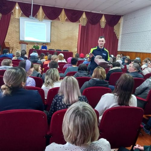 В школах района проходят родительские собрания с участием сотрудников ГИБДД