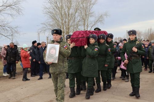 В Нурлате простились с участником СВО Селивановым Дмитрием