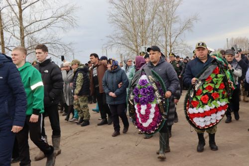 В Нурлате простились с участником СВО Селивановым Дмитрием