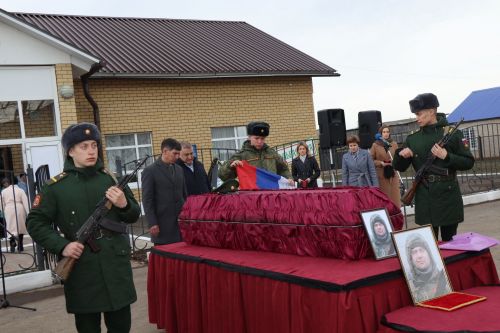 В Нурлате простились с участником СВО Селивановым Дмитрием