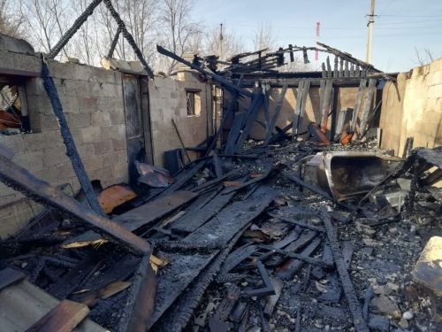 В Нурлате гараж сгорел по вине его владельца