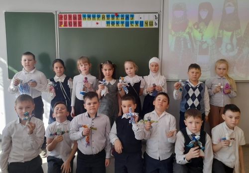 Юные нурлатцы изготовили куклы-обереги