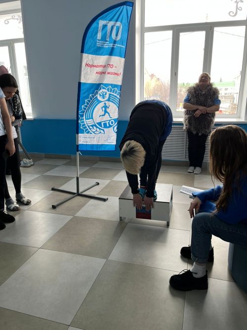 В дни весенних каникул нурлатские педагоги сдают нормативы ГТО
