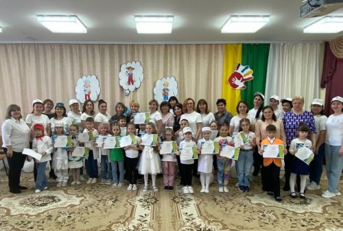 В Нурлате впервые состоялся игровой чемпионат по рабочим профессиям среди дошкольников