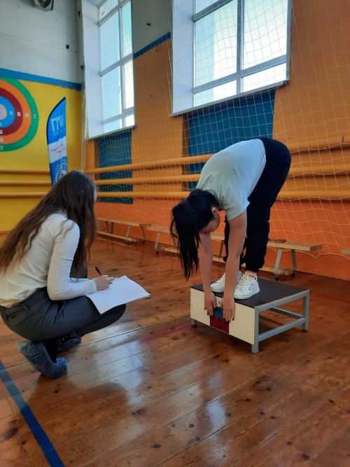 В дни весенних каникул нурлатские педагоги сдают нормативы ГТО