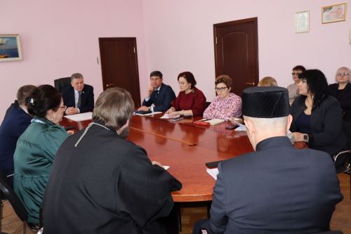 В Нурлате обсудили вопросы по взаимодействию с религиозными и общественными организациями