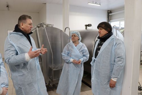 Глава Нурлатского района посетил кооператив «Восток»